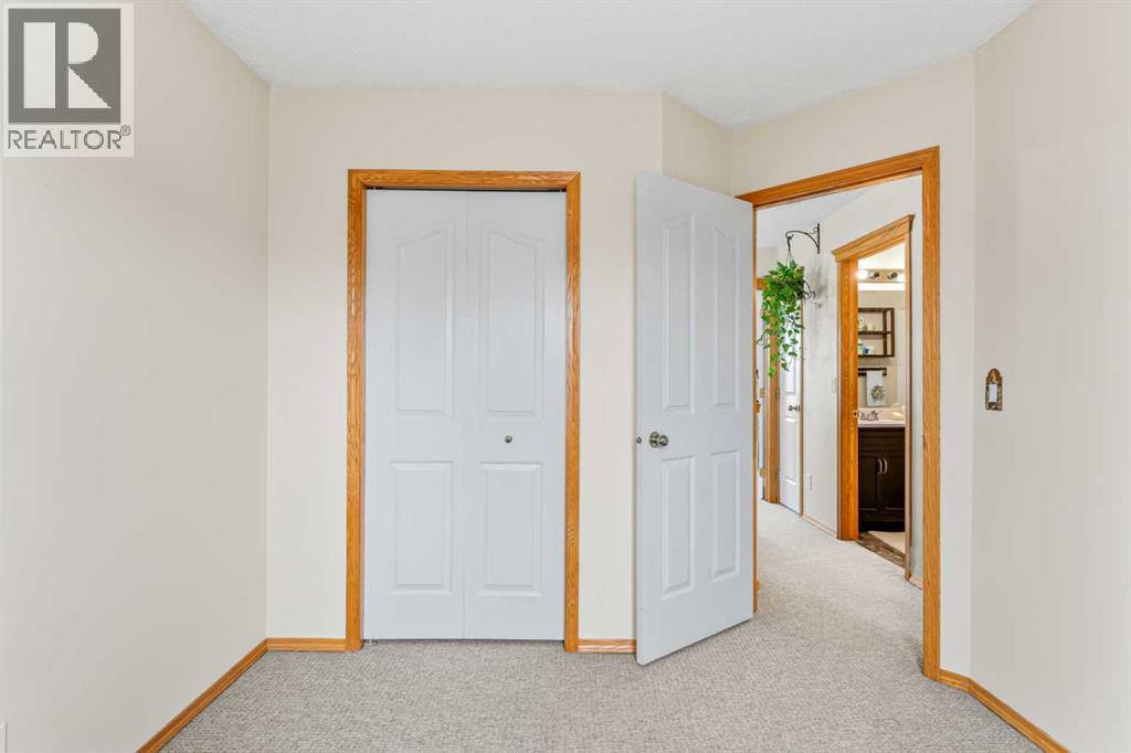 Photo 19 of 69 Bridlewood Park Sw, Calgary AB