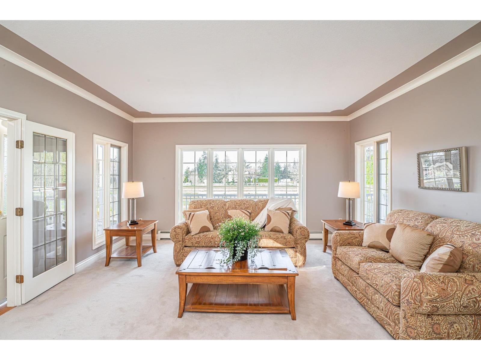 Photo 12 of 24920 30 Avenue, Langley BC