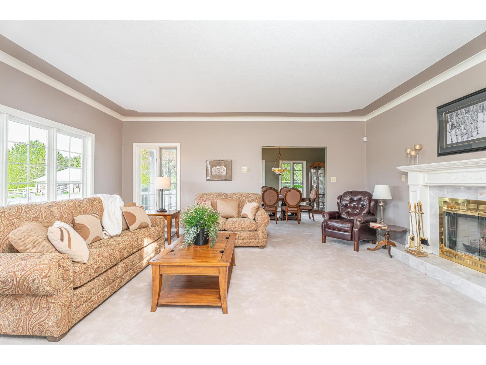 Photo 13 of 24920 30 Avenue, Langley BC
