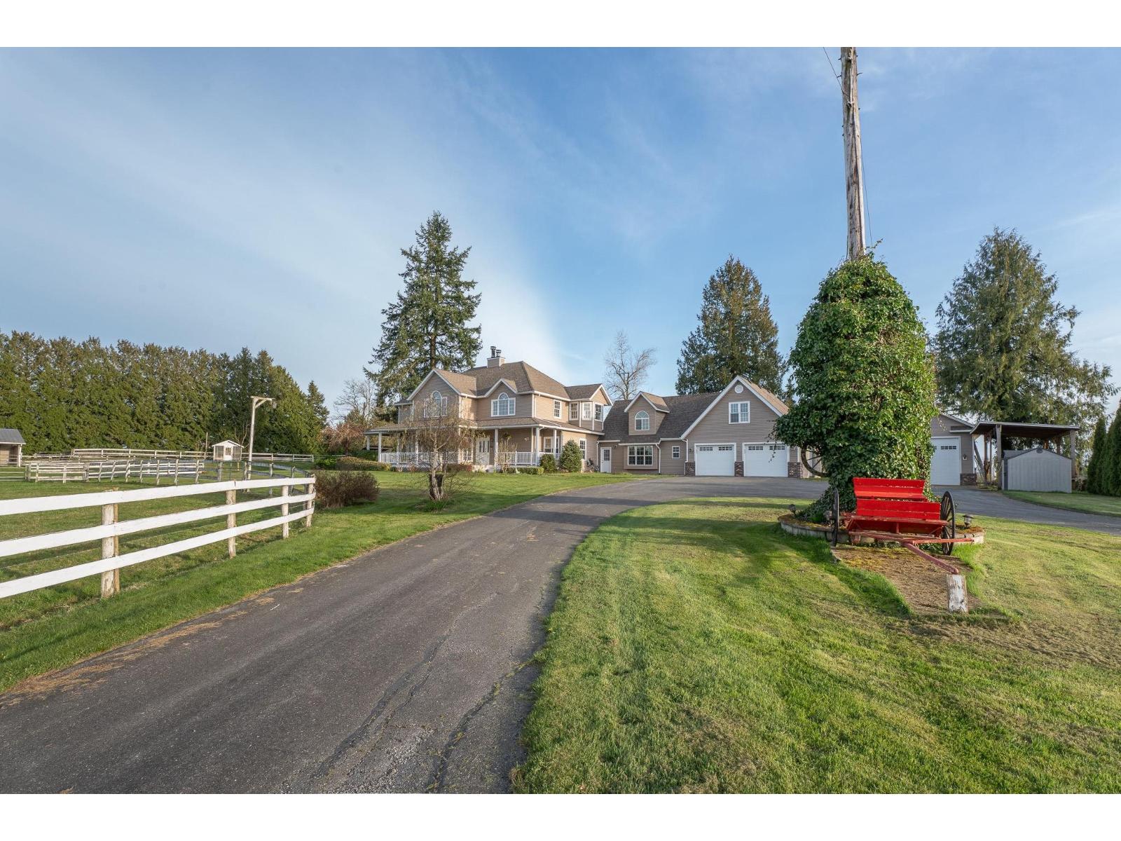 Photo 5 of 24920 30 Avenue, Langley BC