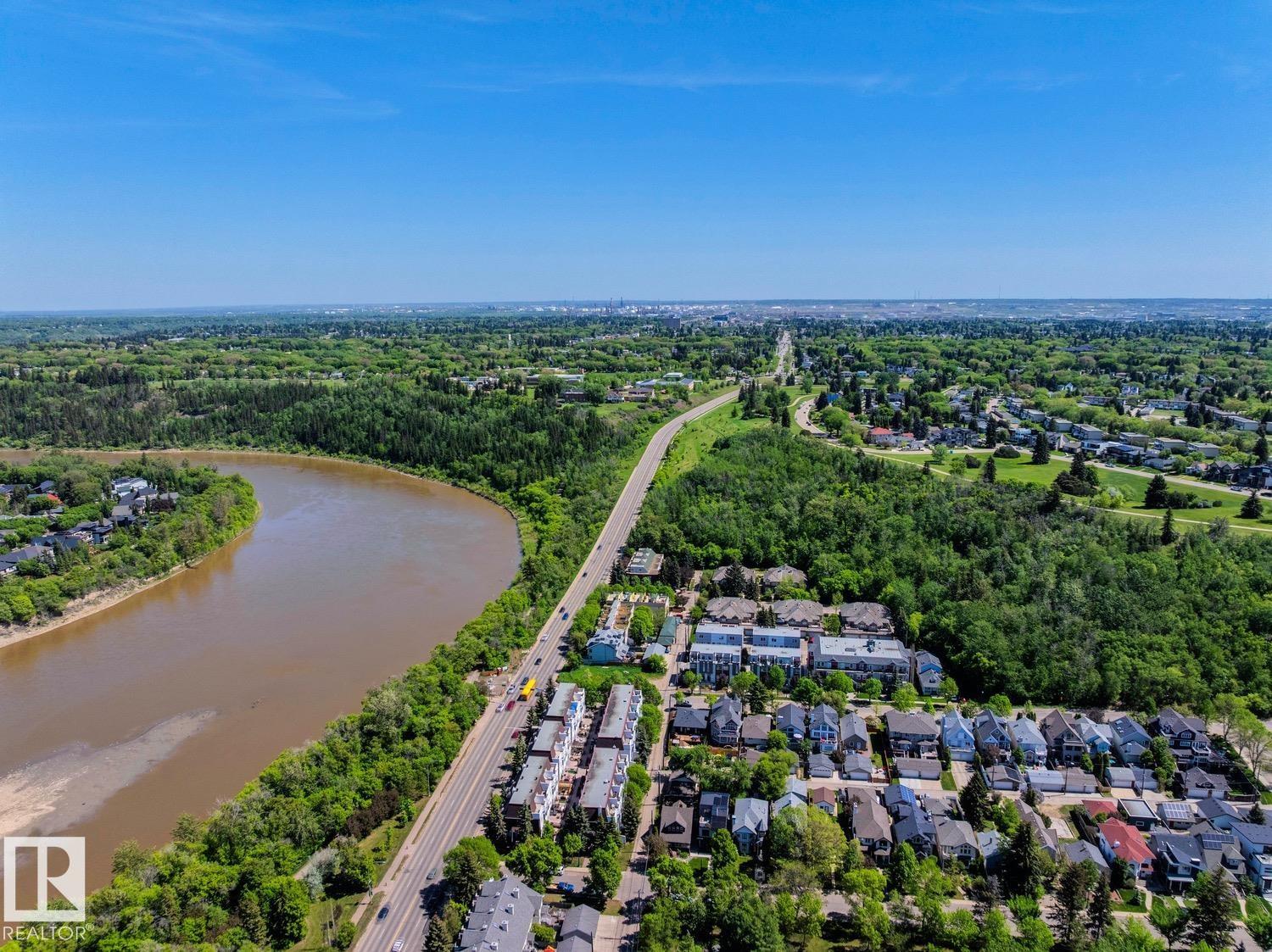 Photo 61 of 9021 98 Av Nw, Edmonton AB