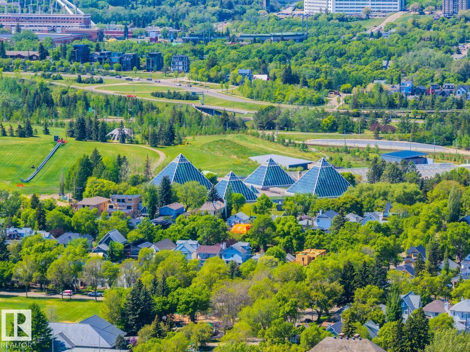 Photo 57 of 9021 98 Av Nw, Edmonton AB