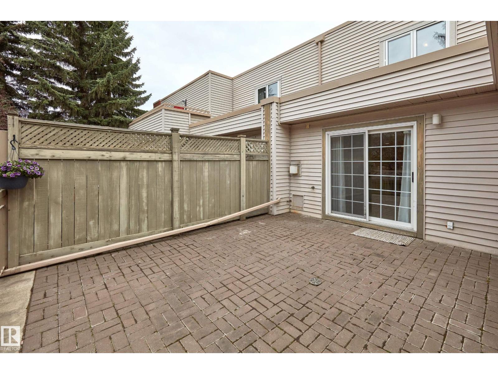 Photo 54 of 9021 98 Av Nw, Edmonton AB