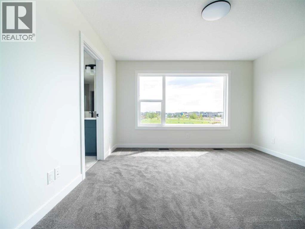 Single Family House for Sale in  Creekstone Circle SW Pine Creek Calgary 