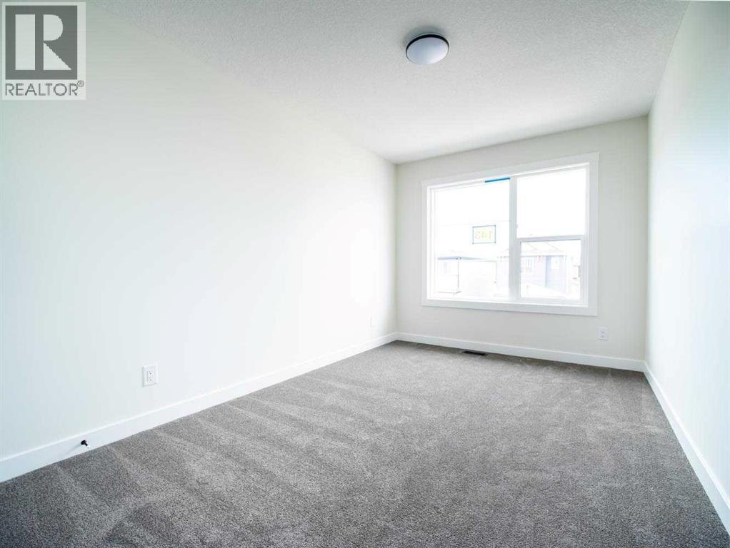 Single Family House for Sale in  Creekstone Circle SW Pine Creek Calgary 