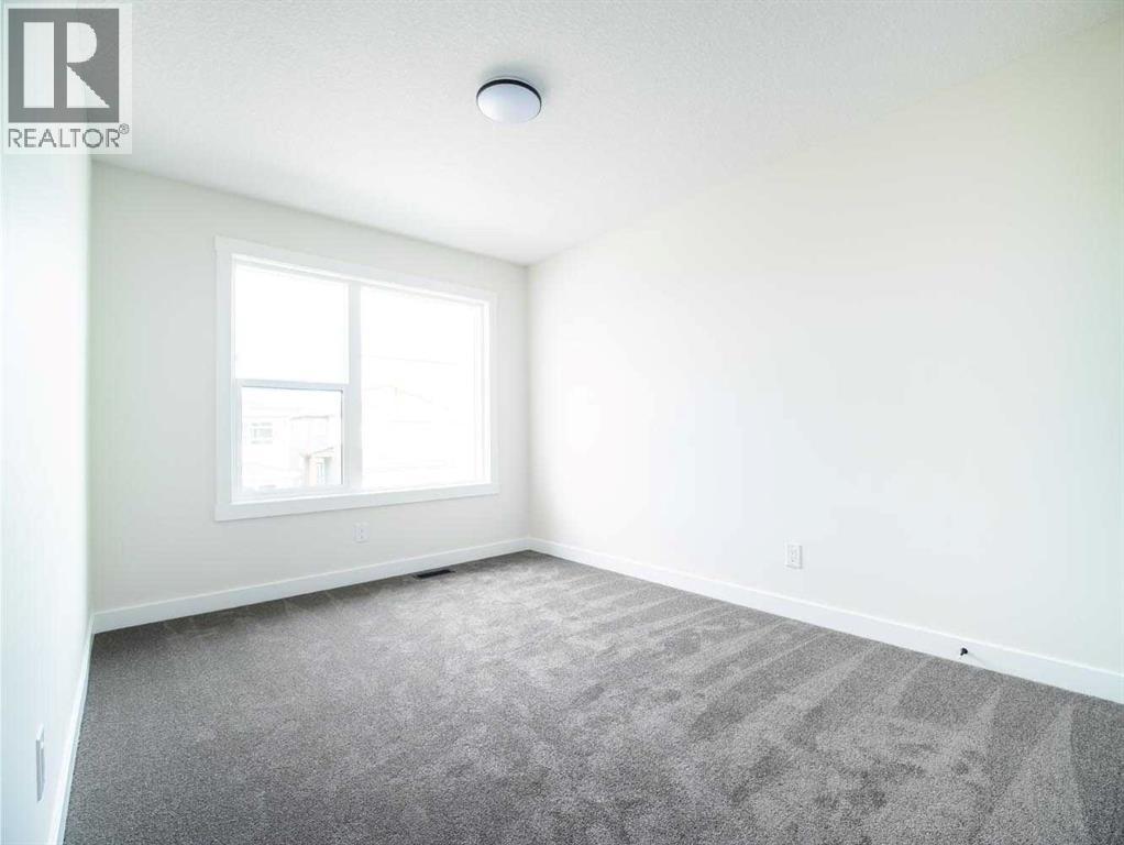 Single Family House for Sale in  Creekstone Circle SW Pine Creek Calgary 