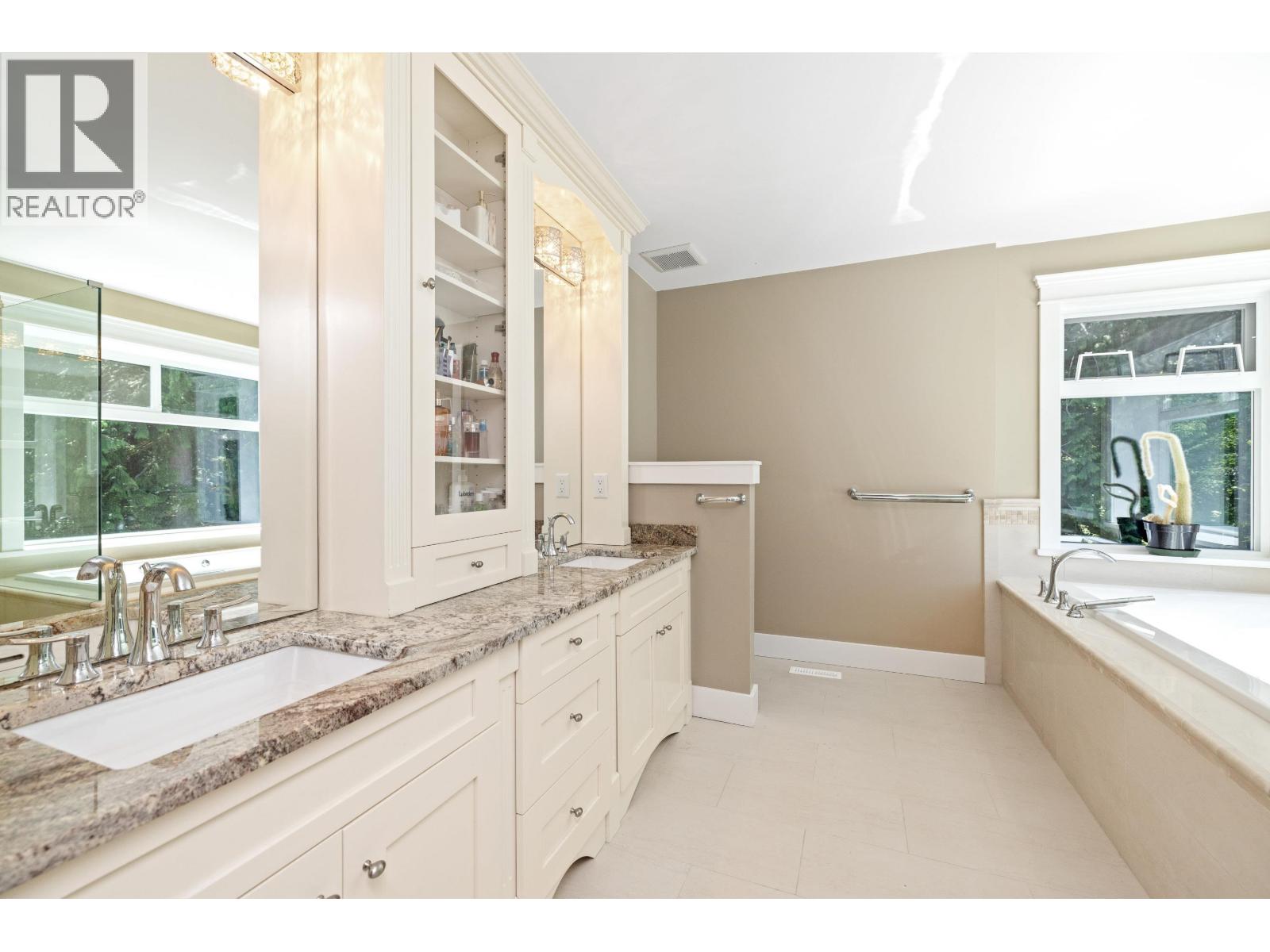 Photo 19 of 3378 Scotch Pine Avenue, Coquitlam BC