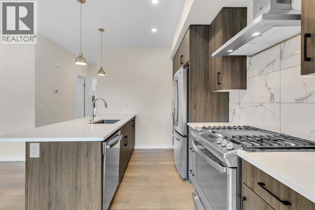 Single Family House for Sale in  Greenbriar Common NW Greenwood/Greenbriar Calgary 