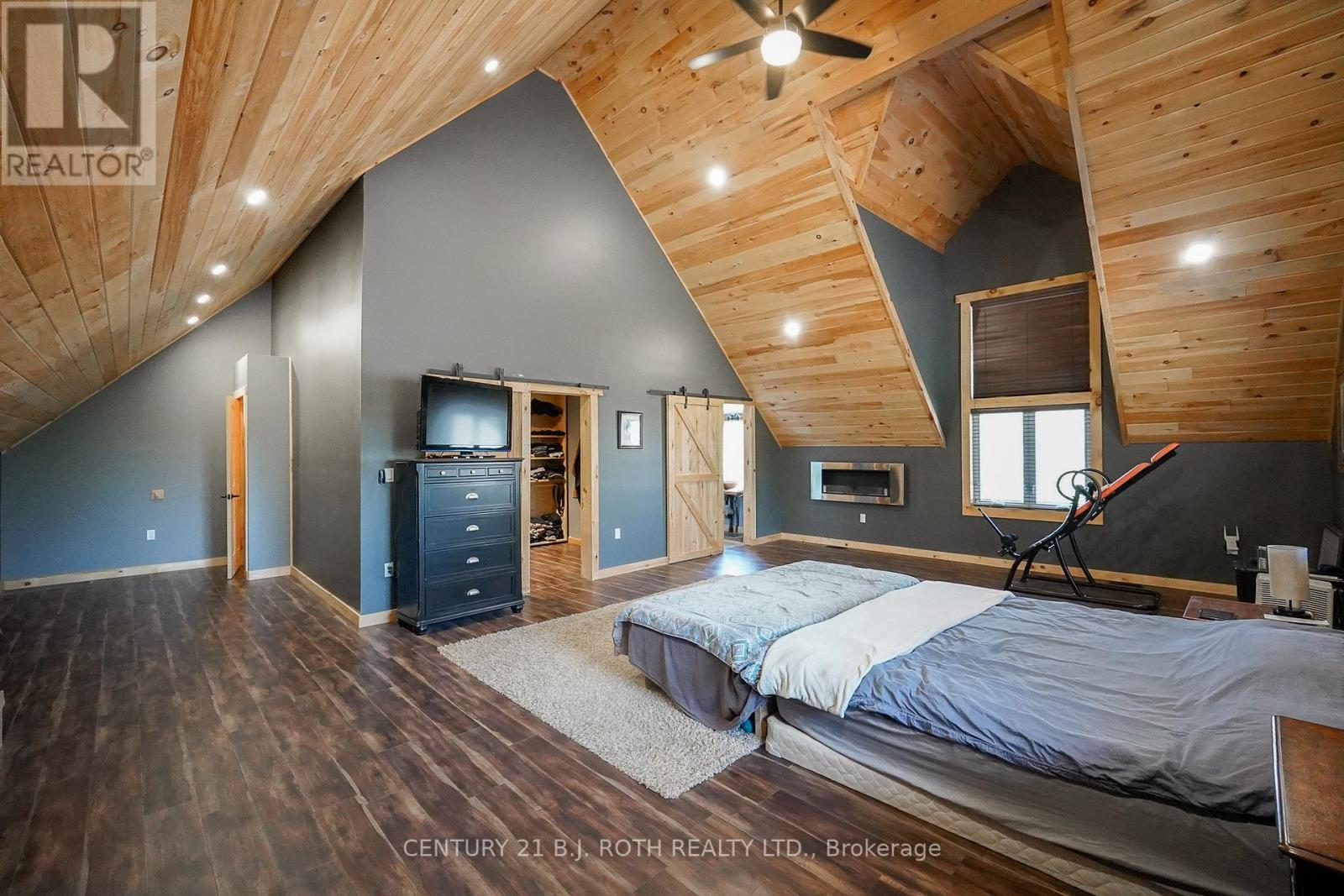 Photo 22 of 59 White Bear Court, Temagami ON