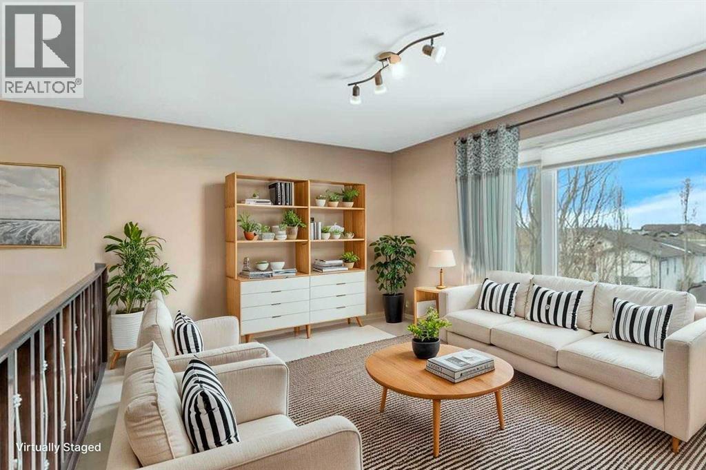 Photo 10 of 18 Lakeland Road, Sylvan Lake AB