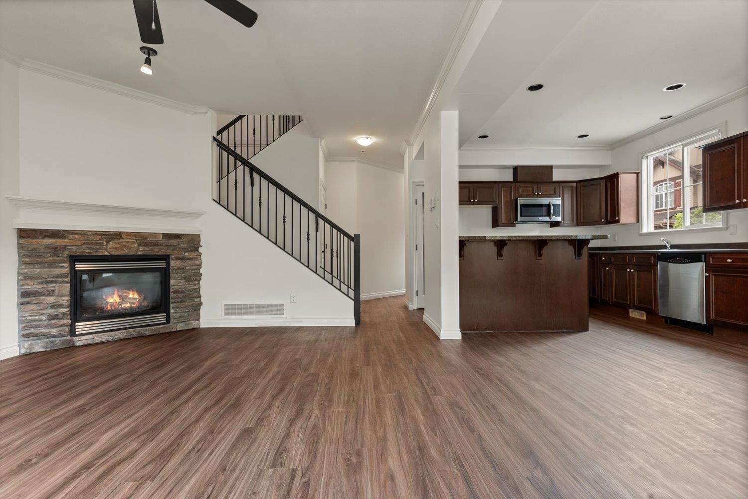 Photo 7 of 21 6577 Southdowne Place Sardis South, Chilliwack BC