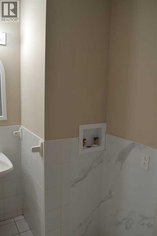 Single Family House for Sale in  c Huntsville Crescent NW Huntington Hills Calgary 