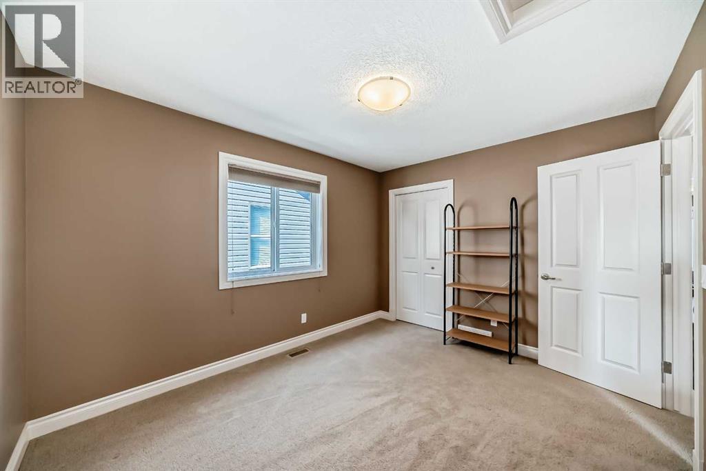 Single Family House for Sale in  Auburn Glen Drive SE Auburn Bay Calgary 