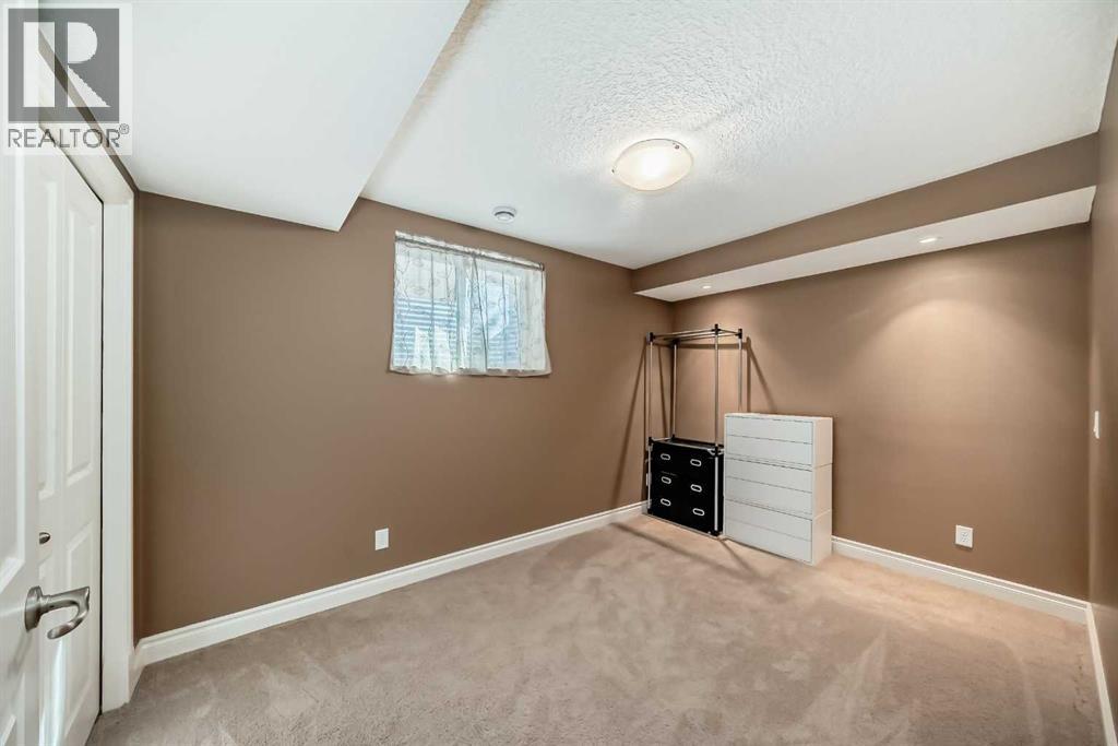 Single Family House for Sale in  Auburn Glen Drive SE Auburn Bay Calgary 