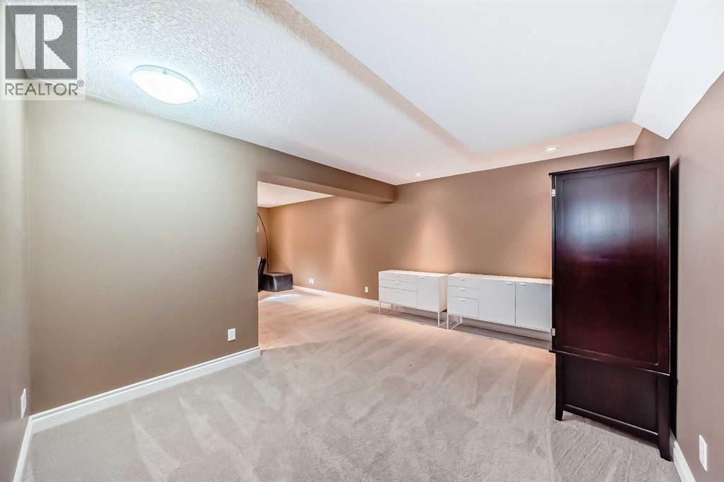 Single Family House for Sale in  Auburn Glen Drive SE Auburn Bay Calgary 