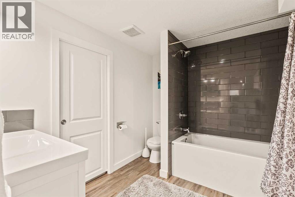 Single Family House Bungalow for Sale in  Kirby Place SW Kingsland Calgary 