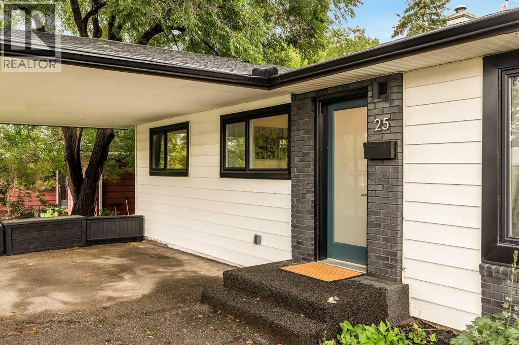Single Family House Bungalow for Sale in  Kirby Place SW Kingsland Calgary 