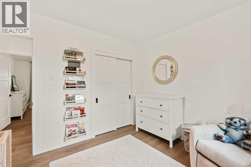 Single Family House Bungalow for Sale in  Kirby Place SW Kingsland Calgary 