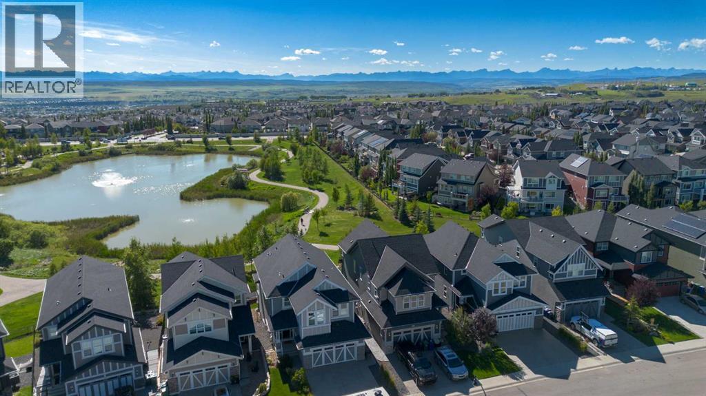 Photo 42 of 55 Sundown Way, Cochrane AB