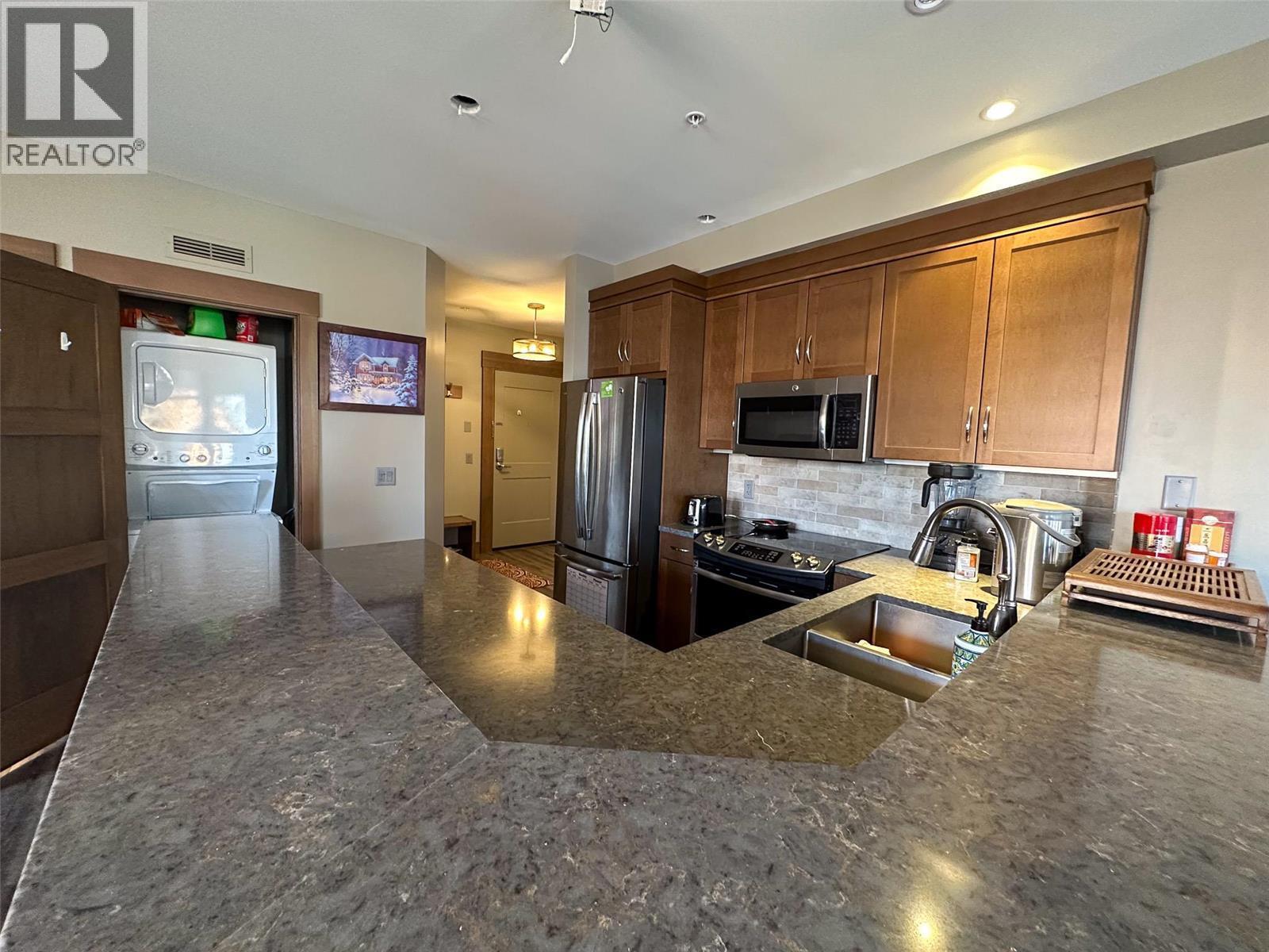 375 Raven Ridge Road Unit# 2208, Big White