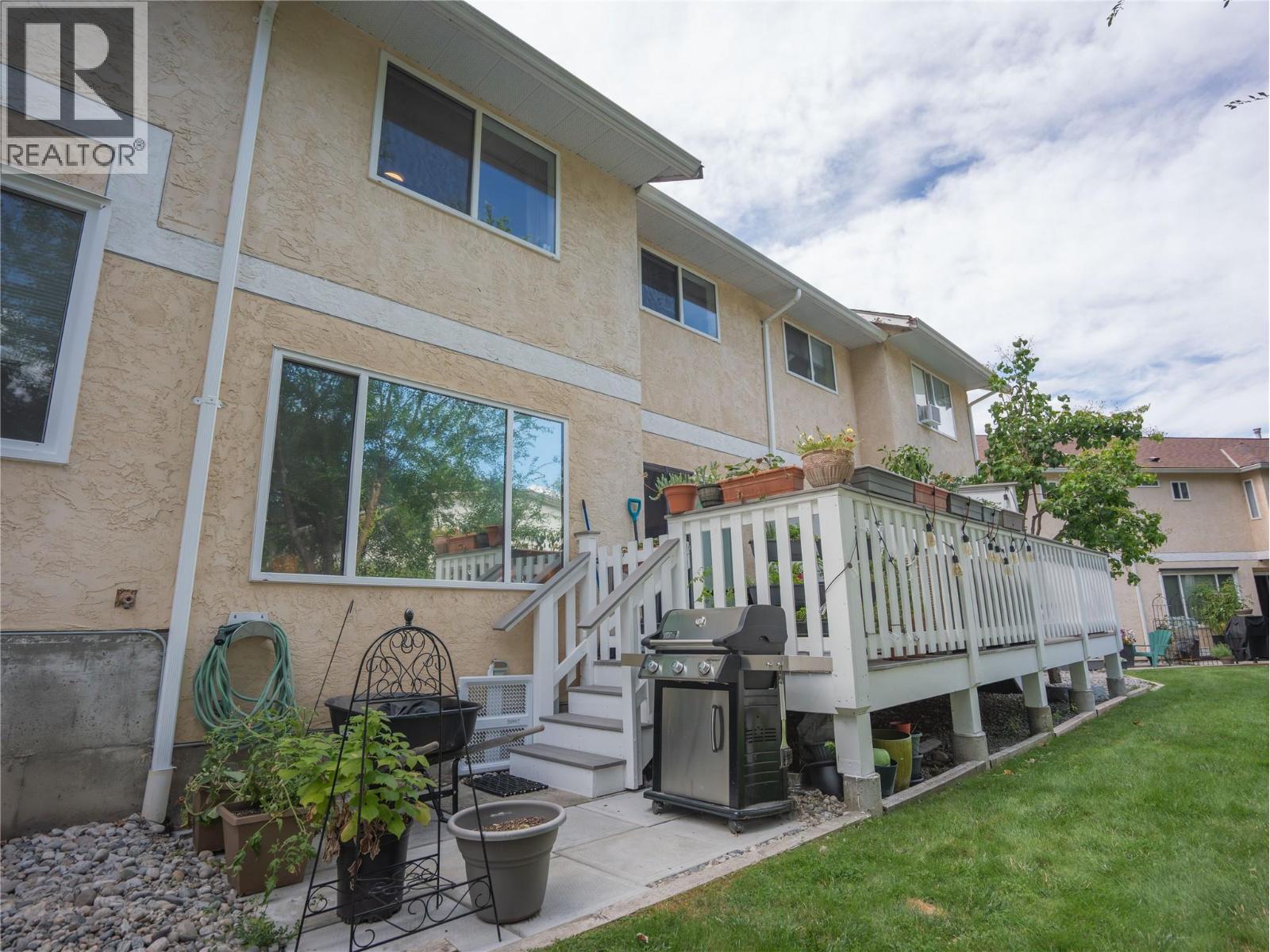#107-1458 Penticton Avenue, Penticton