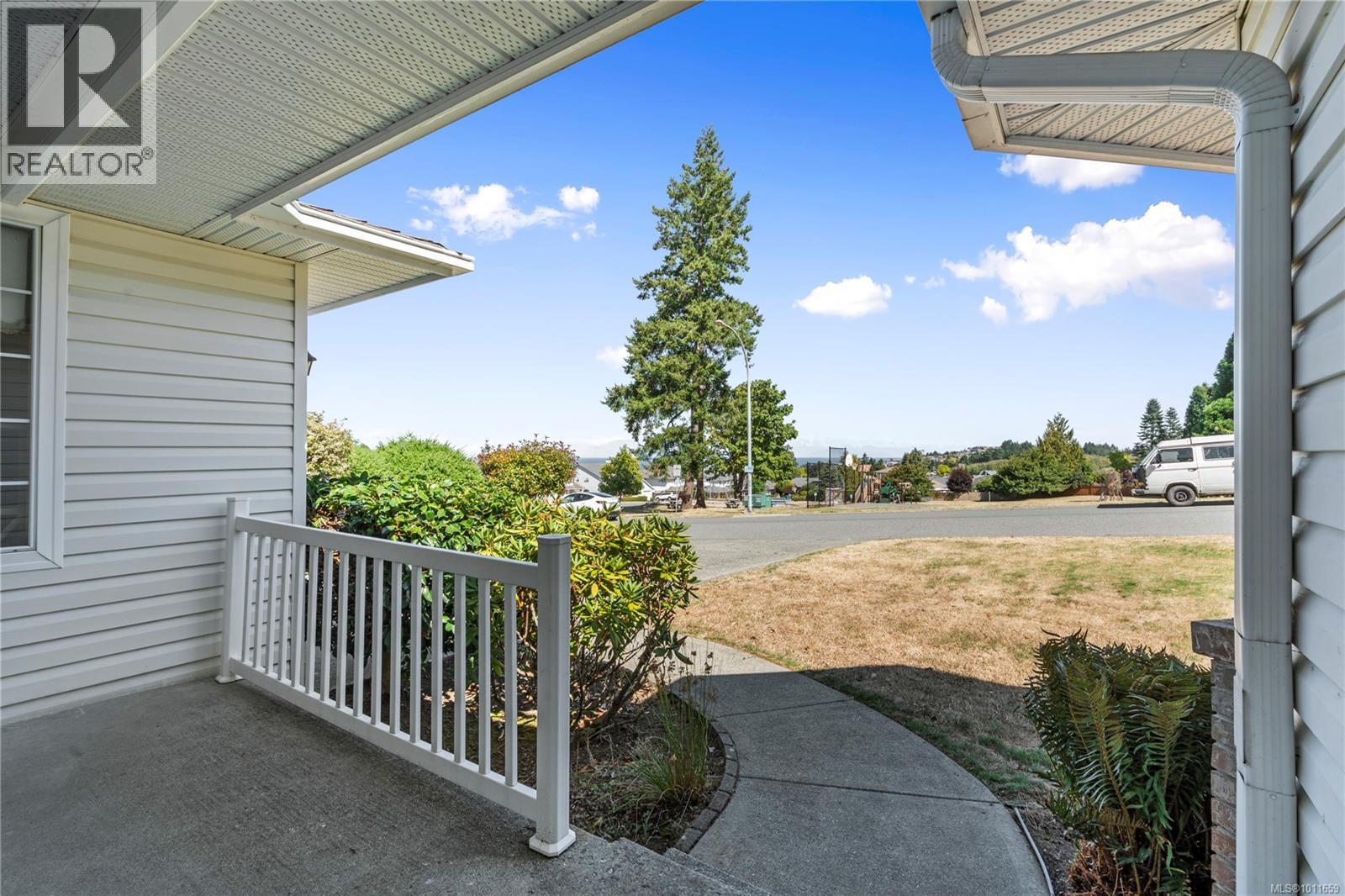 Photo 45 of 5420 Westdale Rd, Nanaimo BC