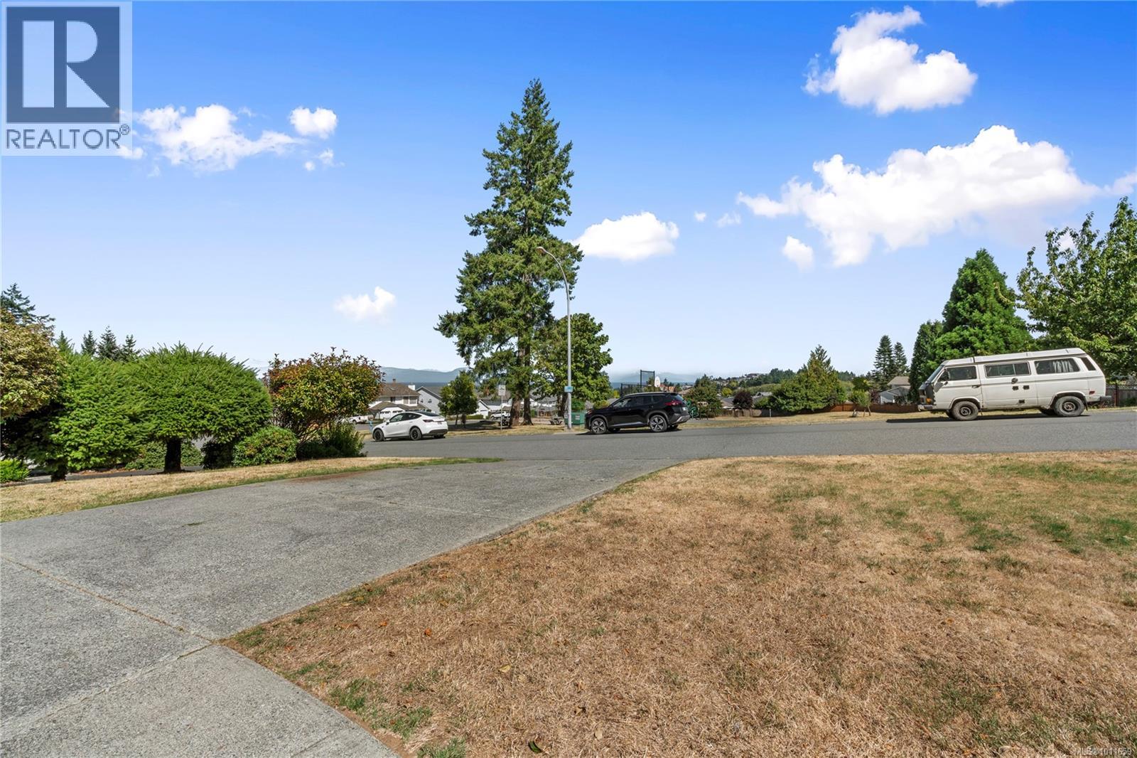 Photo 46 of 5420 Westdale Rd, Nanaimo BC