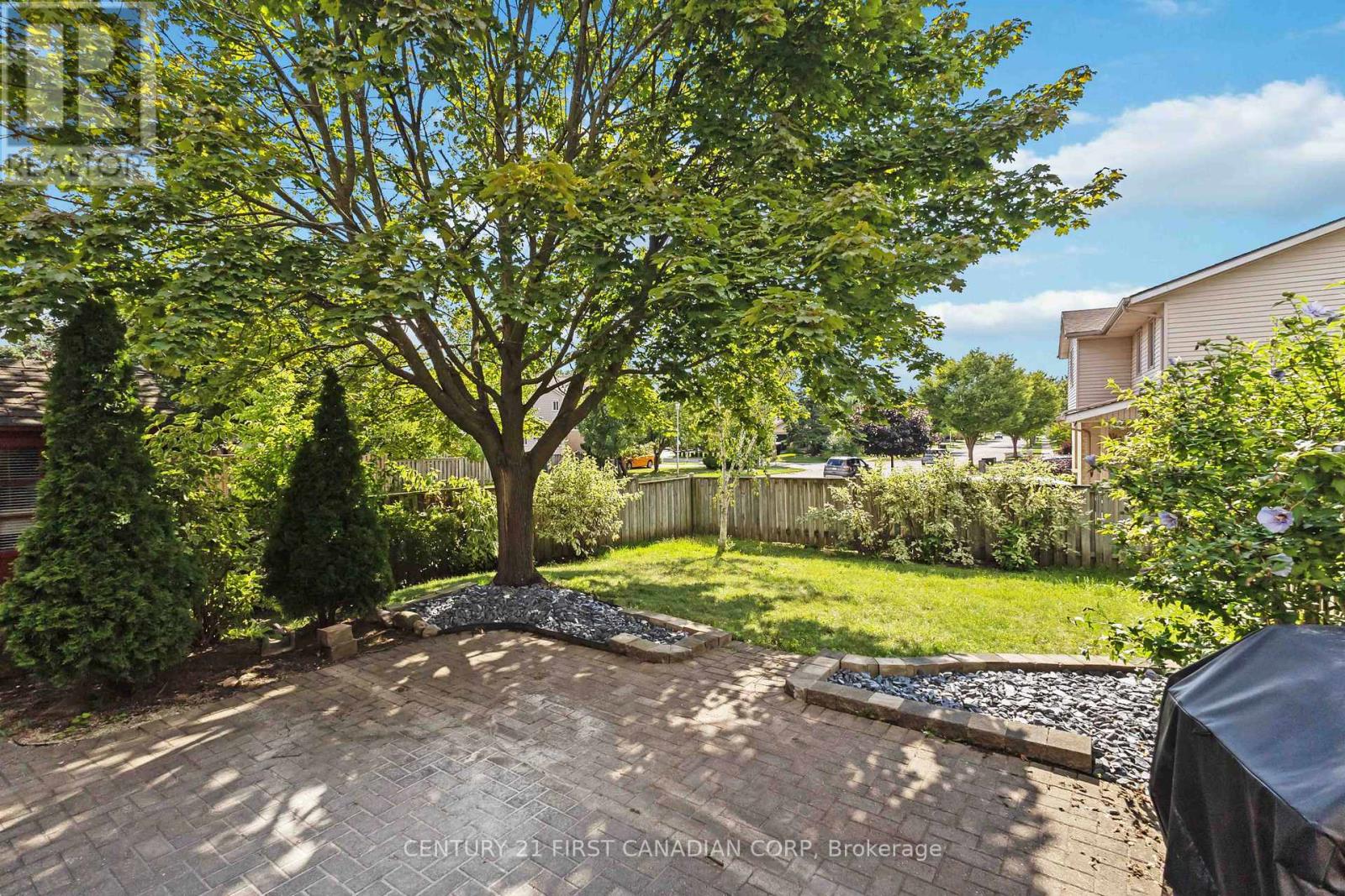 Photo 26 of 71 Golfdale Crescent, London South ON
