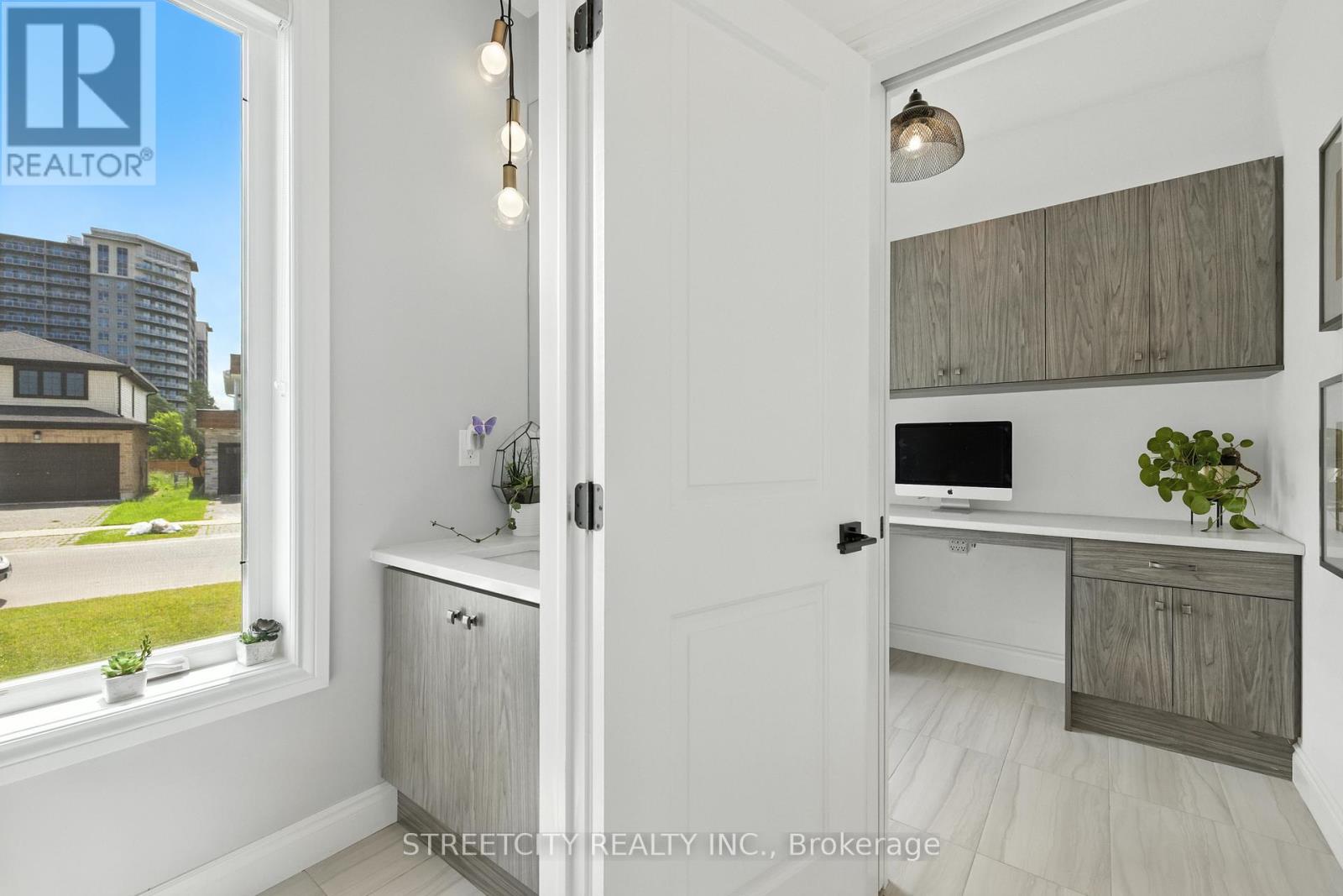 Photo 21 of 1616 Henrica Avenue, London North ON