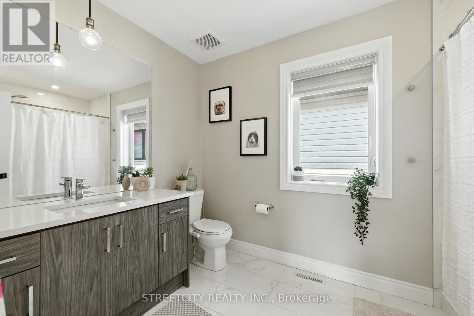 Photo 28 of 1616 Henrica Avenue, London North ON