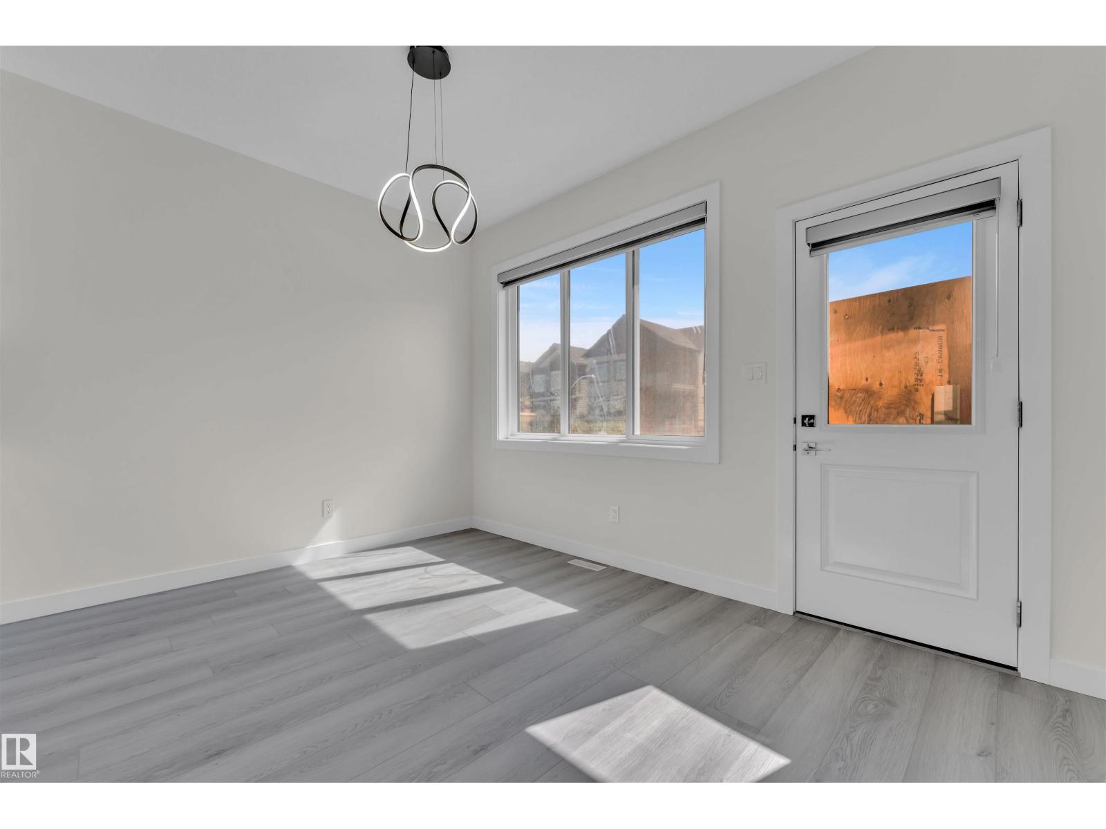 Photo 18 of 21 Westwyck Li, Spruce Grove AB