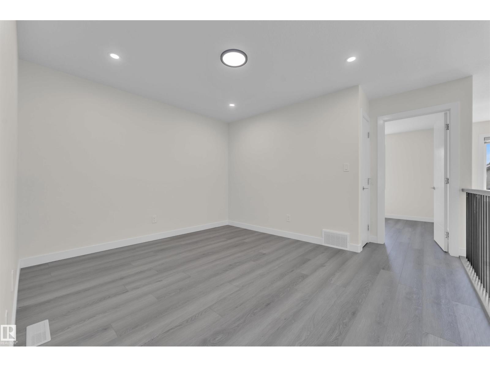 Photo 27 of 21 Westwyck Li, Spruce Grove AB