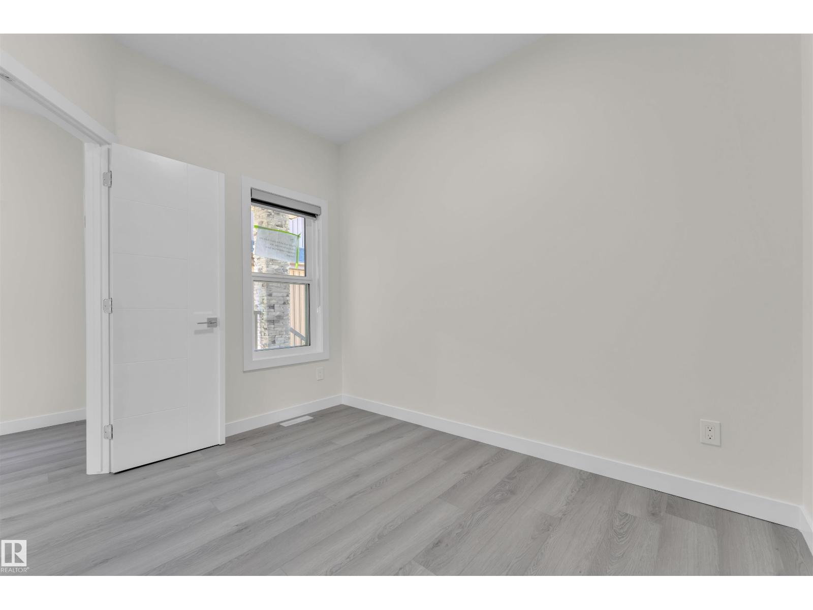 Photo 9 of 21 Westwyck Li, Spruce Grove AB