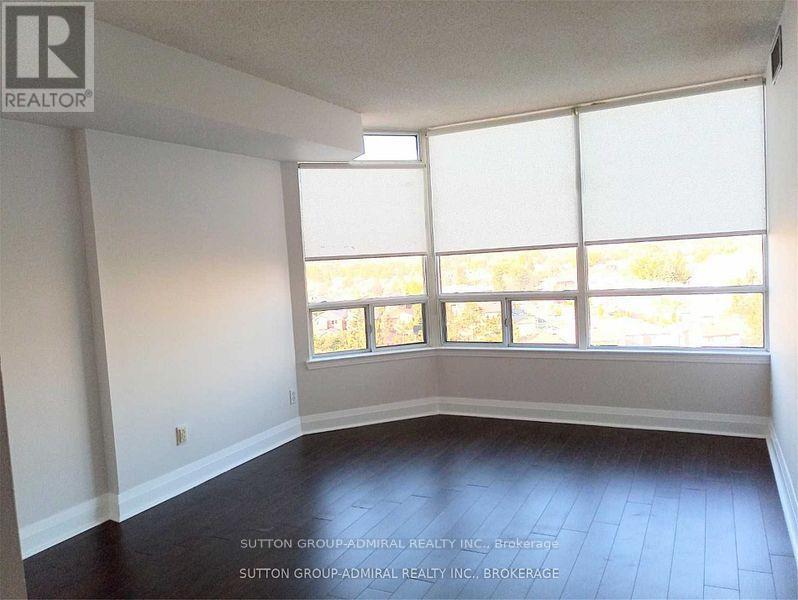 Photo 5 of 814 1131 Steeles Avenue W, Toronto ON