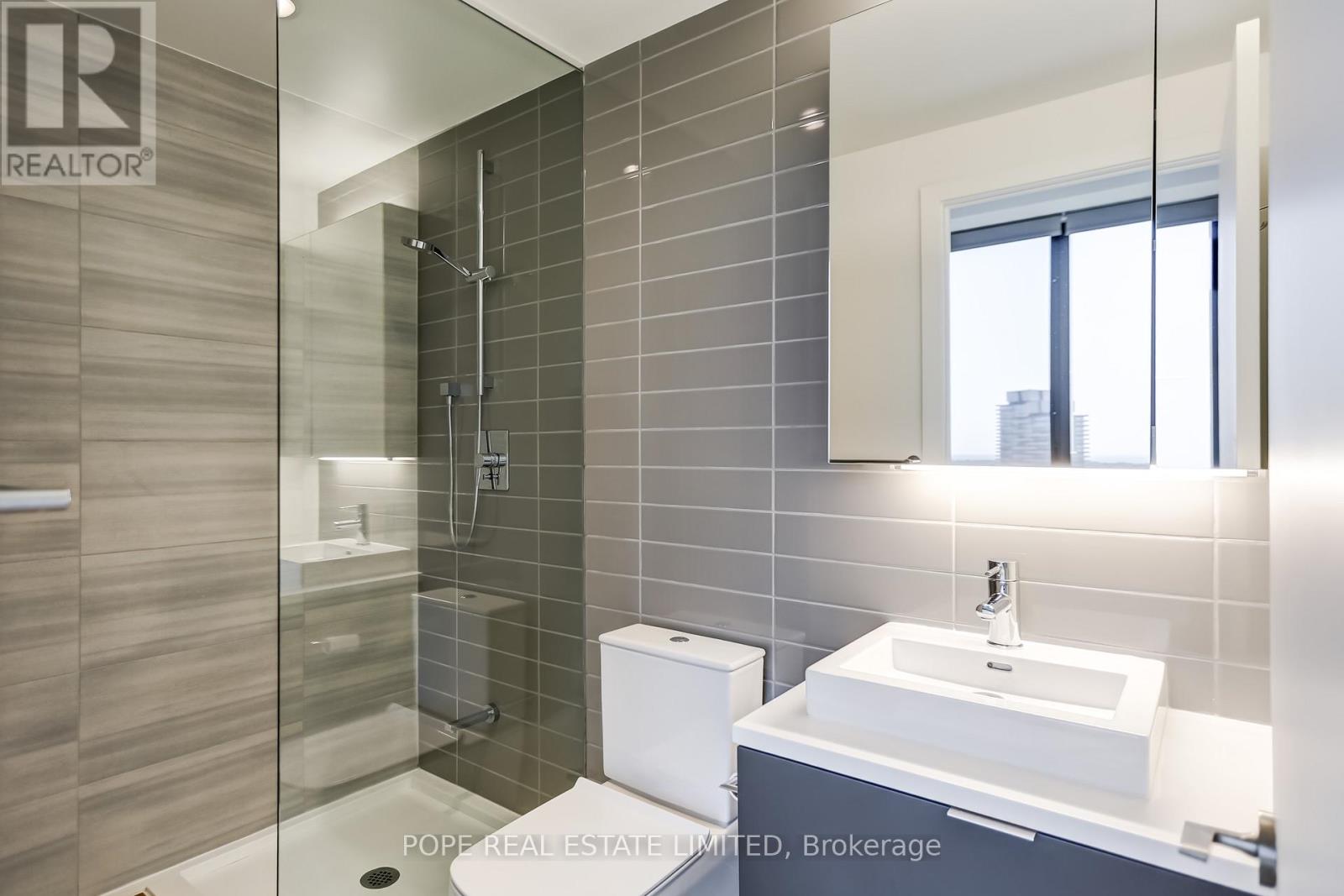 Photo 17 of 2809 170 Bayview Avenue, Toronto ON