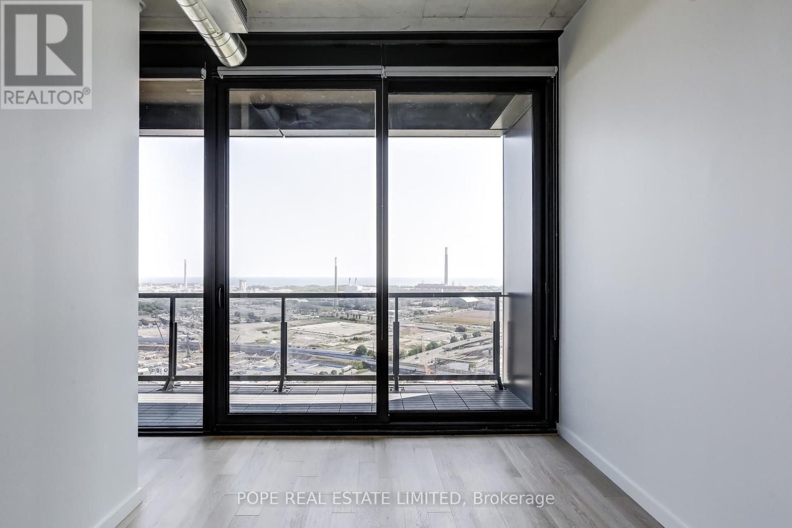 Photo 20 of 2809 170 Bayview Avenue, Toronto ON