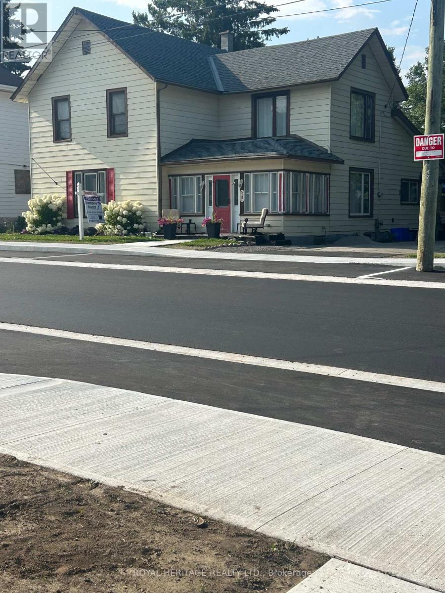 Photo 1 of 11 George Street E, Havelockbelmontmethuen ON