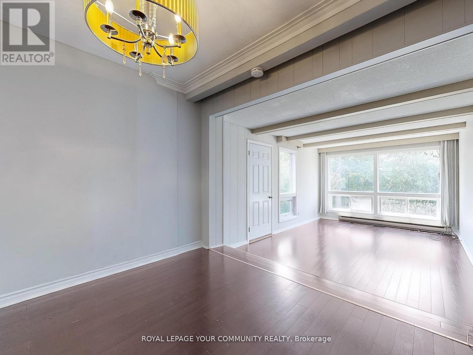 Photo 14 of Main 17 Dobbin Road, Toronto ON