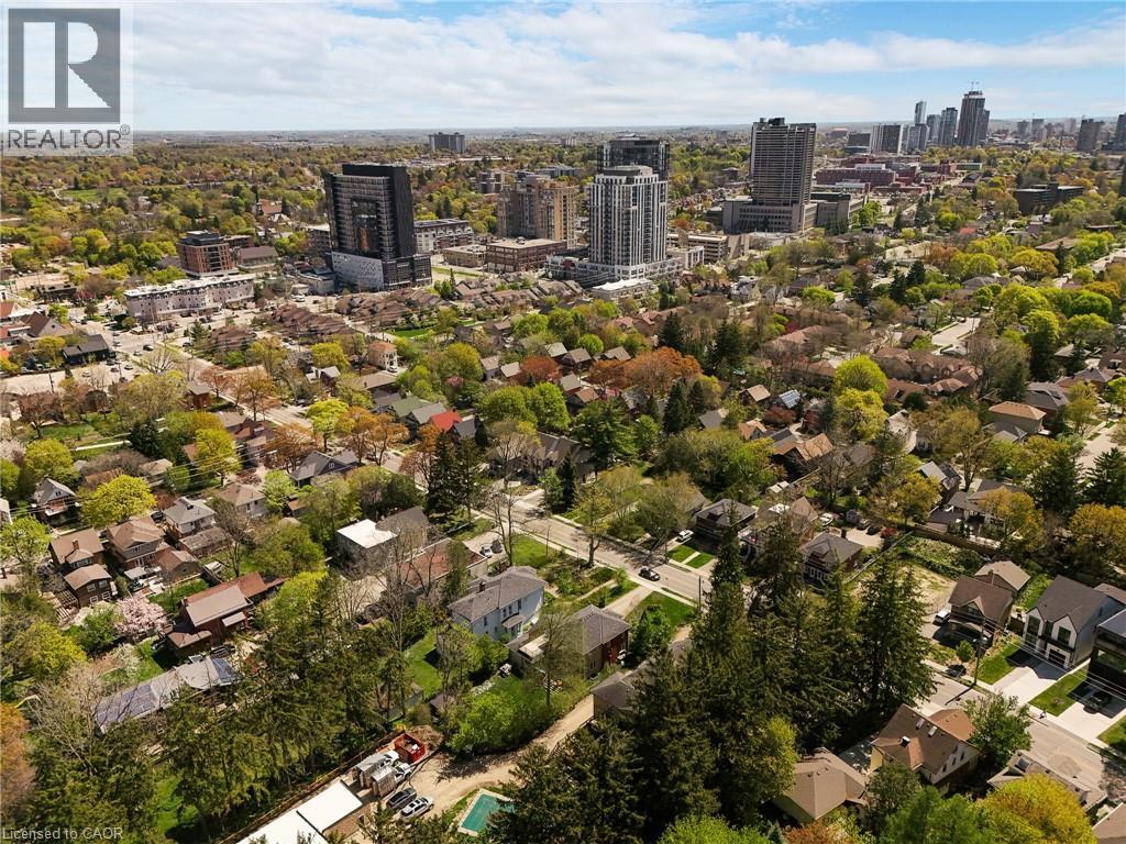Photo 45 of 78 William Street W, Waterloo ON