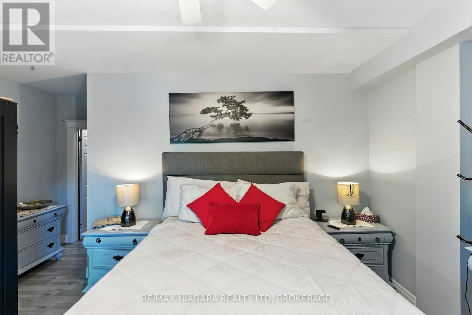 Photo 22 of 107 Beechwood Avenue, Hamilton ON