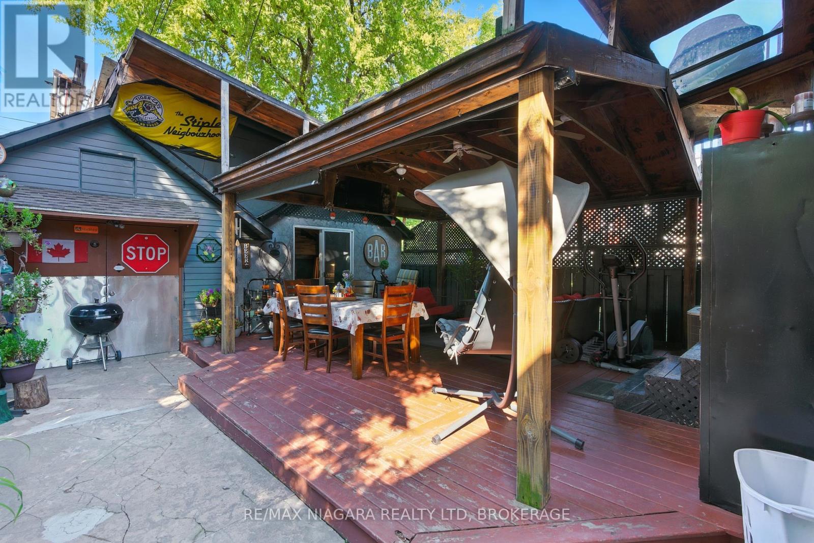 Photo 37 of 107 Beechwood Avenue, Hamilton ON