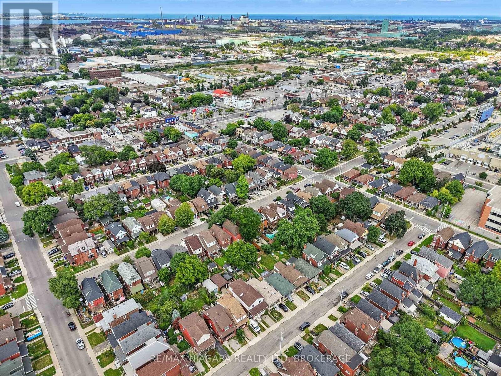 Photo 43 of 107 Beechwood Avenue, Hamilton ON
