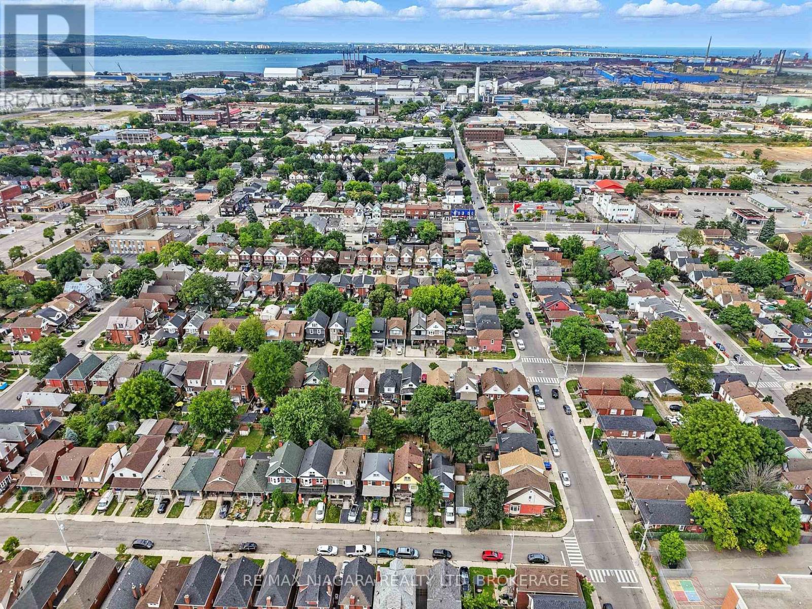 Photo 44 of 107 Beechwood Avenue, Hamilton ON