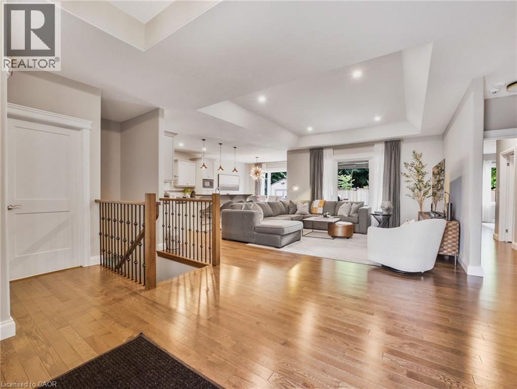 Photo 10 of 14 Ross Avenue N, Simcoe ON