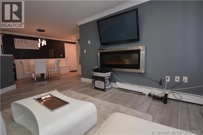 Photo 9 of 104 11240 104 Avenue, Grande Prairie AB