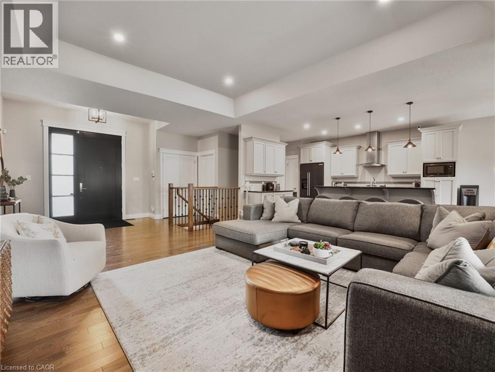 Photo 8 of 14 Ross Avenue N, Simcoe ON
