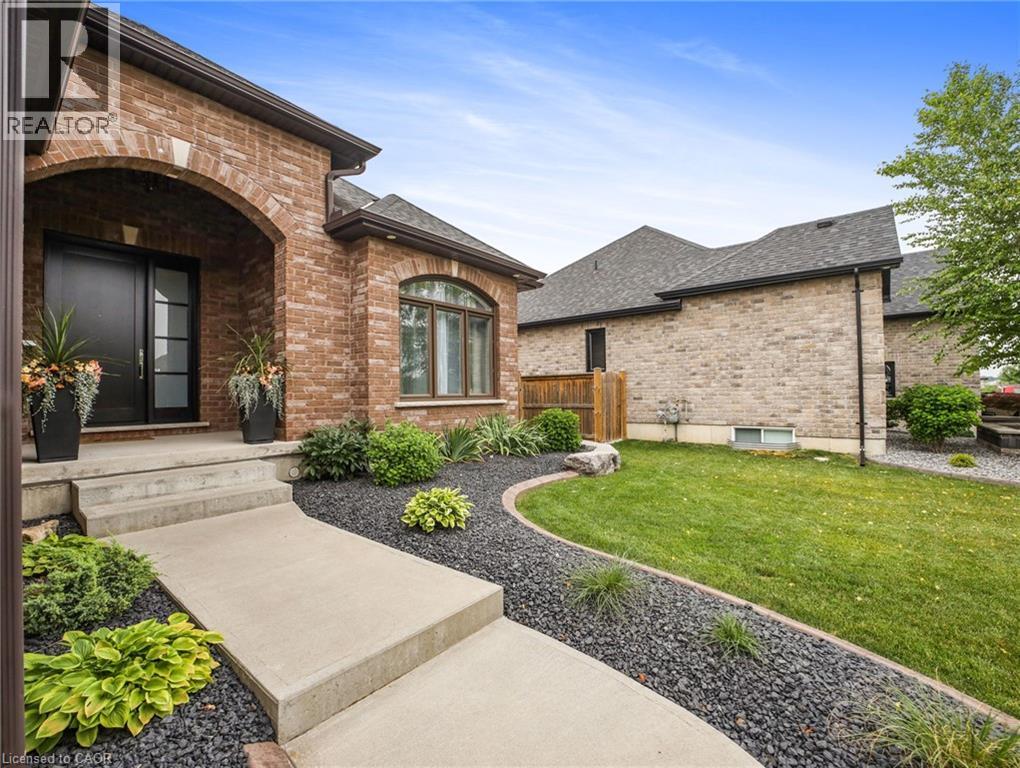 Photo 6 of 14 Ross Avenue N, Simcoe ON