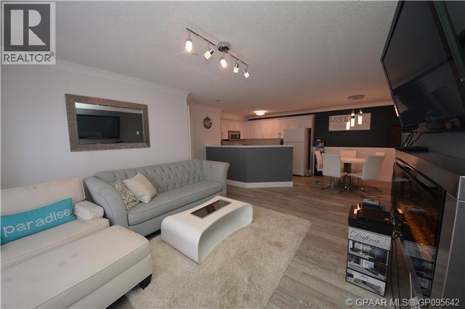 Photo 10 of 104 11240 104 Avenue, Grande Prairie AB