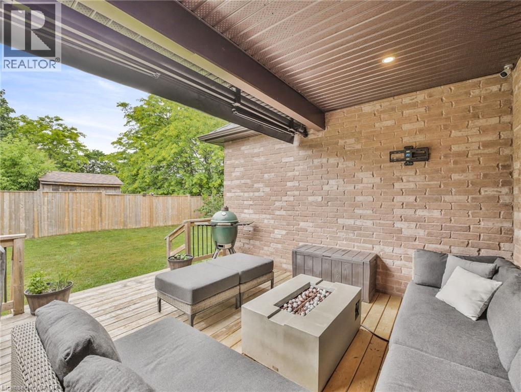 Photo 37 of 14 Ross Avenue N, Simcoe ON