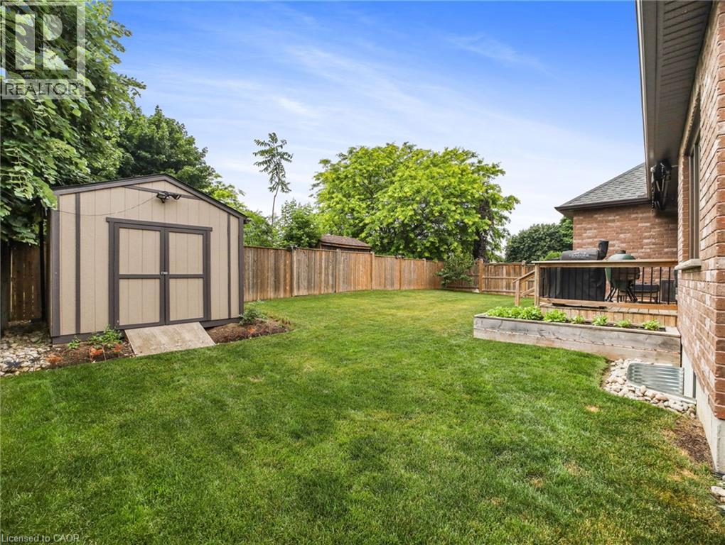 Photo 41 of 14 Ross Avenue N, Simcoe ON